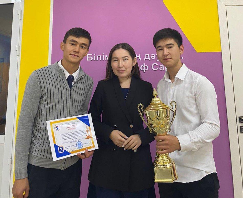«Білім- адам баласының ортақ қазынасы» тақырыбында қалалық «125 High School CUP» пікірсайыс турнирі